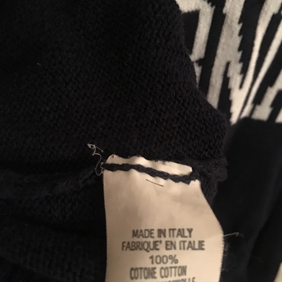 Brandy Melville Sweater - Picture 3 of 3